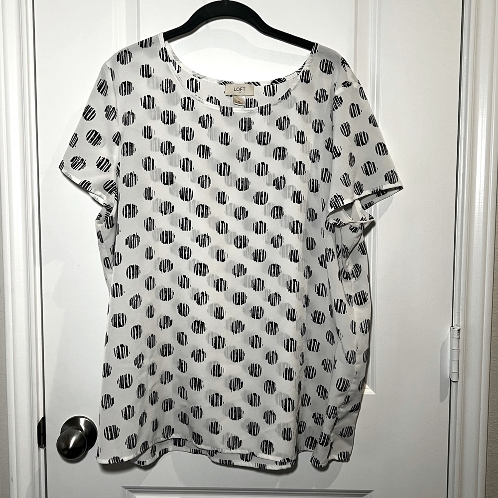LOFT White Polka Dot Top XL GUC